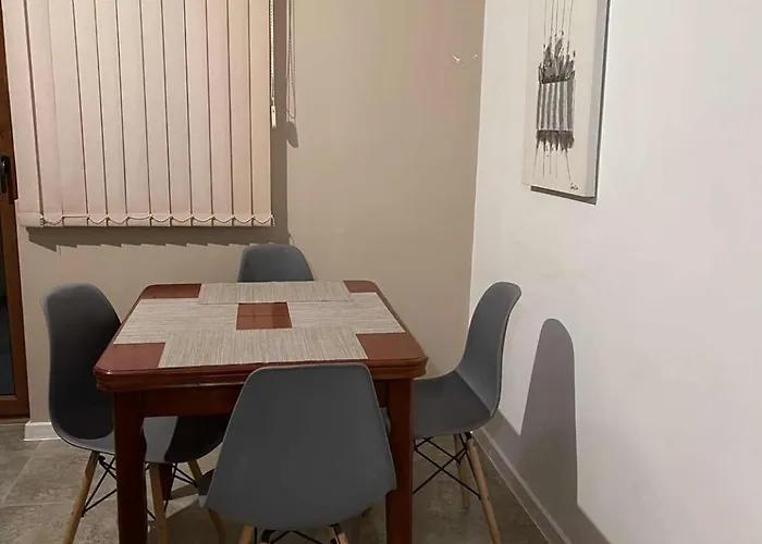 Heart Of - 2 Bedrooms, Private Garage * بلوفديف